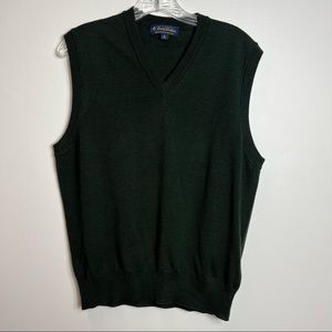 MENS BROOKS BROTHERS MERINO WOOL SWEATER VEST SIZE M